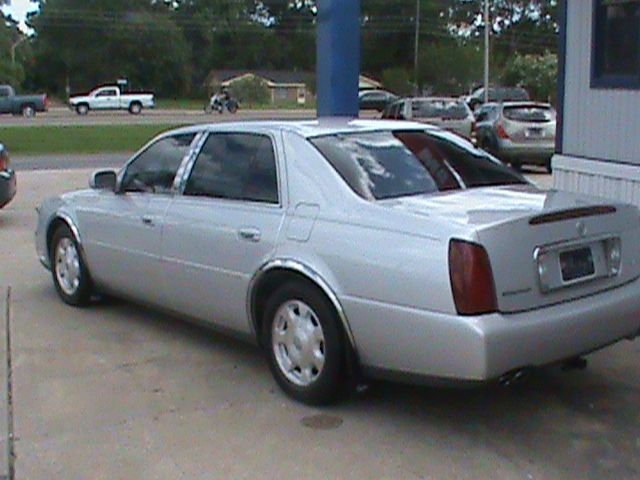 Cadillac Deville 2002 photo 1