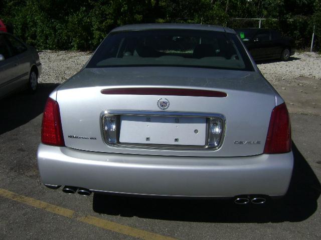 Cadillac Deville 2002 photo 3