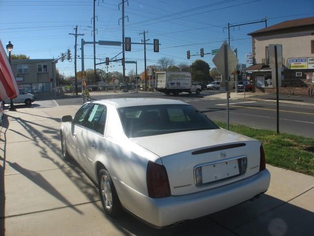 Cadillac Deville 2002 photo 4