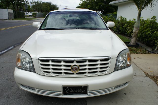 Cadillac Deville 2002 photo 4