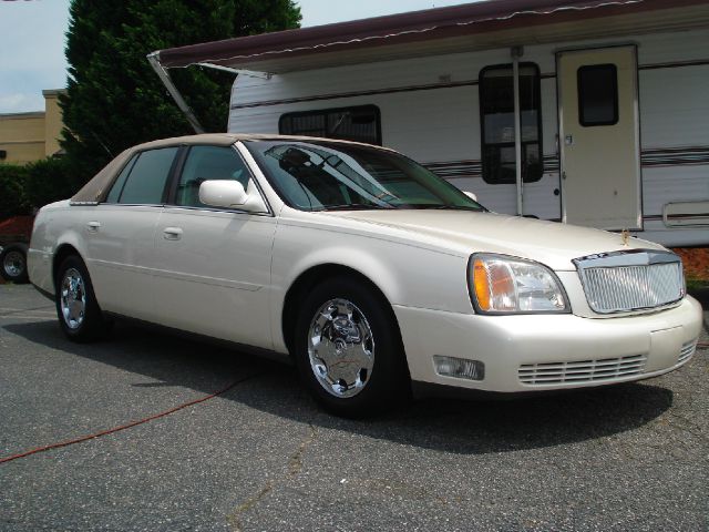 Cadillac Deville 2002 photo 1