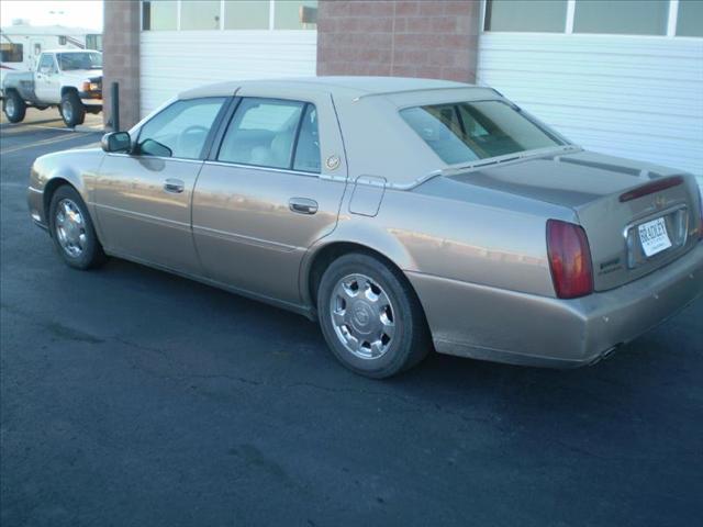 Cadillac Deville 2002 photo 2