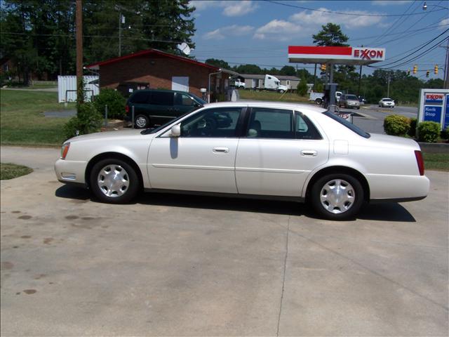 Cadillac Deville Base Sedan