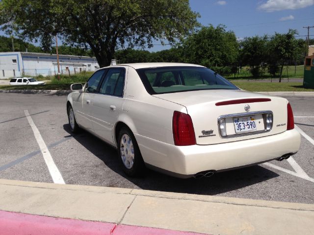 Cadillac Deville 2002 photo 4