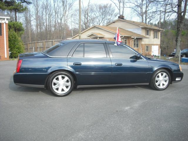 Cadillac Deville 2002 photo 4