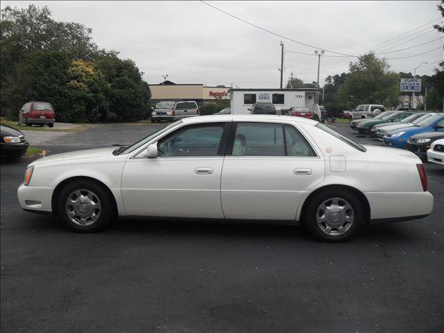 Cadillac Deville Base Sedan