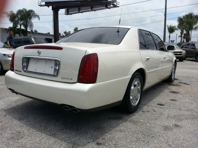 Cadillac Deville 2002 photo 9