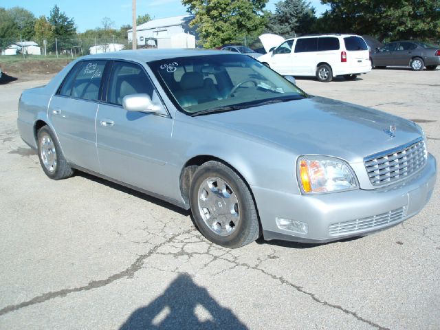 Cadillac Deville 2002 photo 1