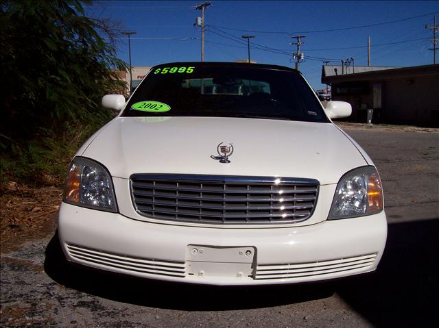 Cadillac Deville 2002 photo 2