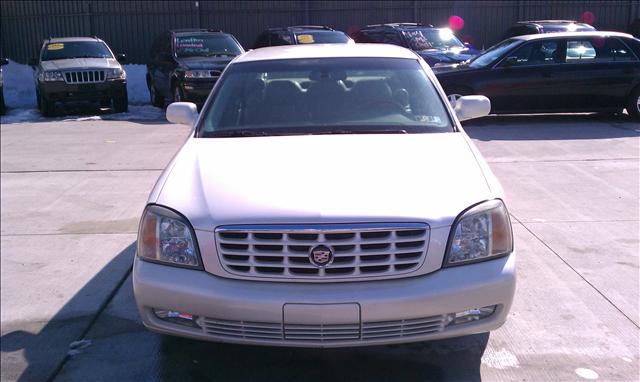 Cadillac Deville 2002 photo 2