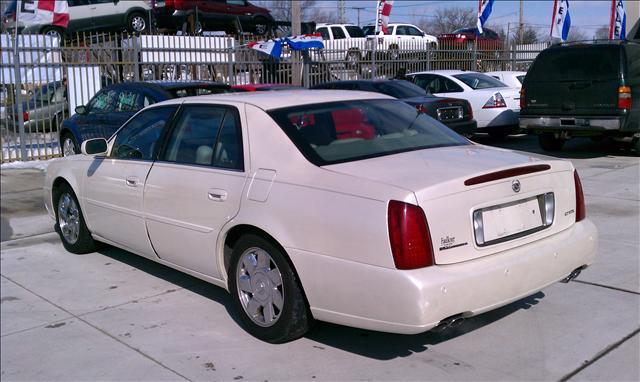 Cadillac Deville 2002 photo 4