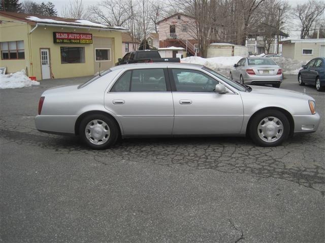 Cadillac Deville 2002 photo 5