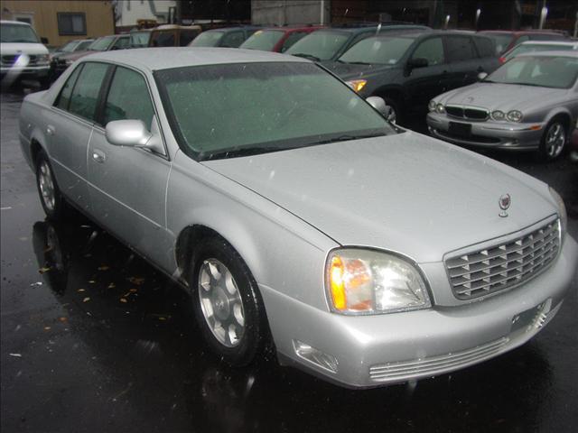 Cadillac Deville 2002 photo 2