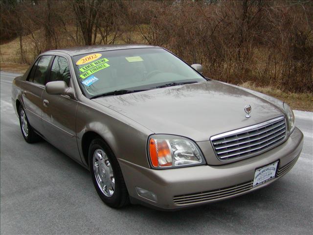 Cadillac Deville Base Sedan