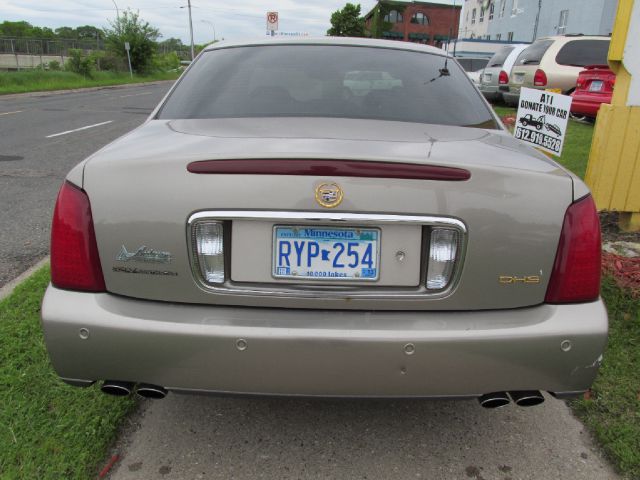 Cadillac Deville 2002 photo 11