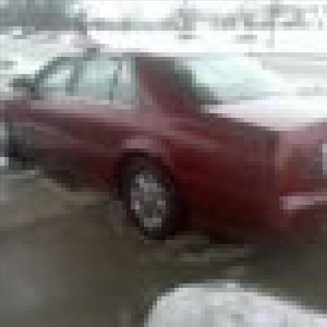 Cadillac Deville 2002 photo 2