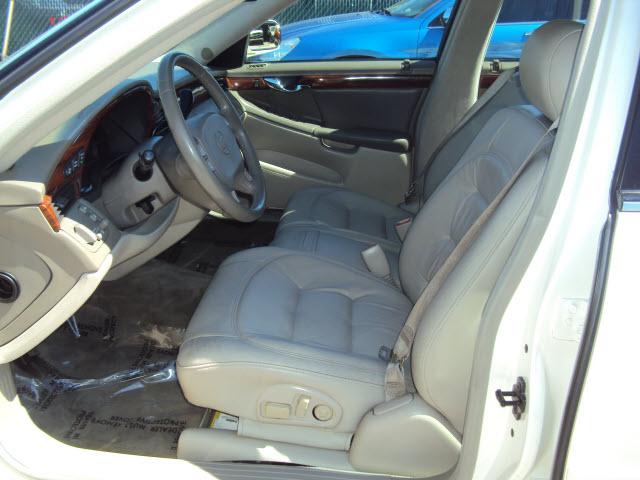 Cadillac Deville 2002 photo 4