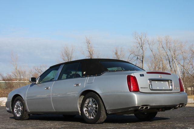 Cadillac Deville 2002 photo 4