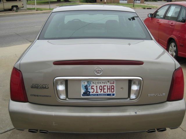 Cadillac Deville 2002 photo 4