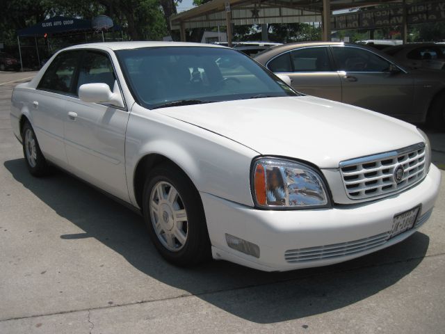 Cadillac Deville 2002 photo 1