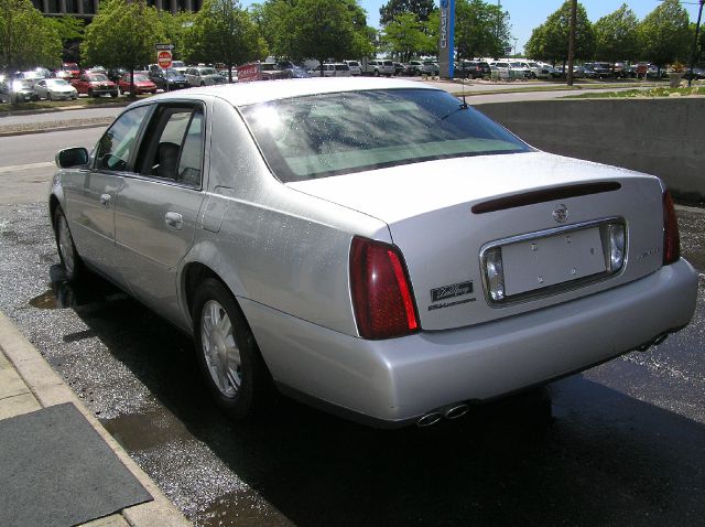 Cadillac Deville 2003 photo 9