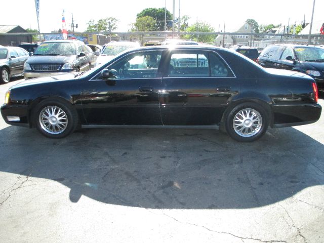 Cadillac Deville 2003 photo 2