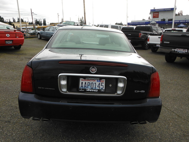 Cadillac Deville 2003 photo 3