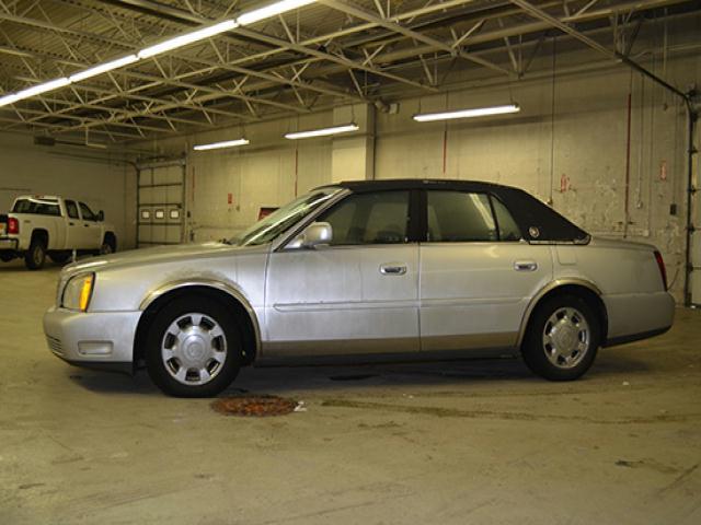 Cadillac Deville 2003 photo 1