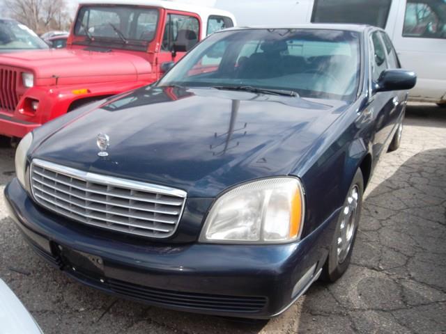 Cadillac Deville 2003 photo 2