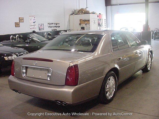 Cadillac Deville 2003 photo 3