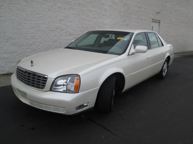 Cadillac Deville 2003 photo 1