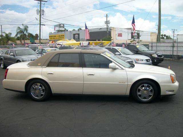 Cadillac Deville 2003 photo 2