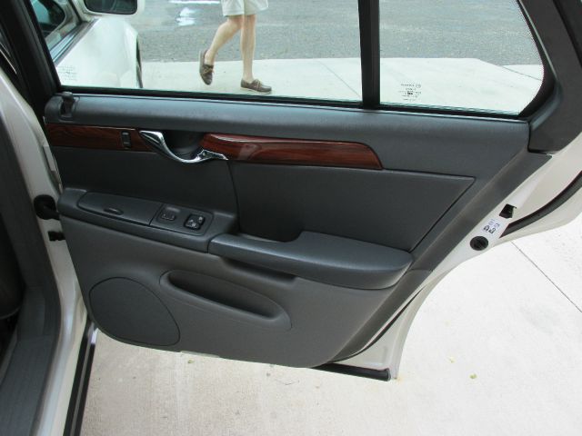 Cadillac Deville 2003 photo 30