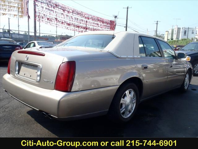 Cadillac Deville 2003 photo 2