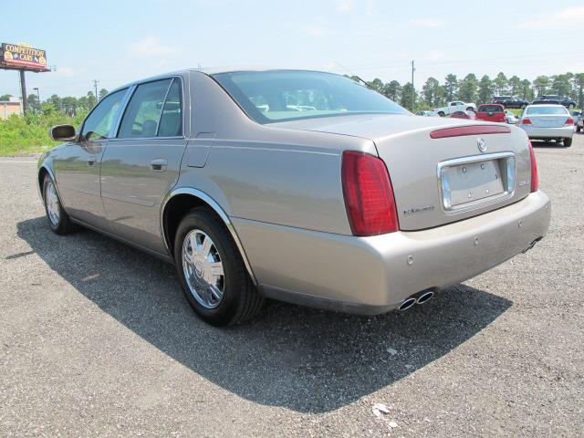 Cadillac Deville 2003 photo 3