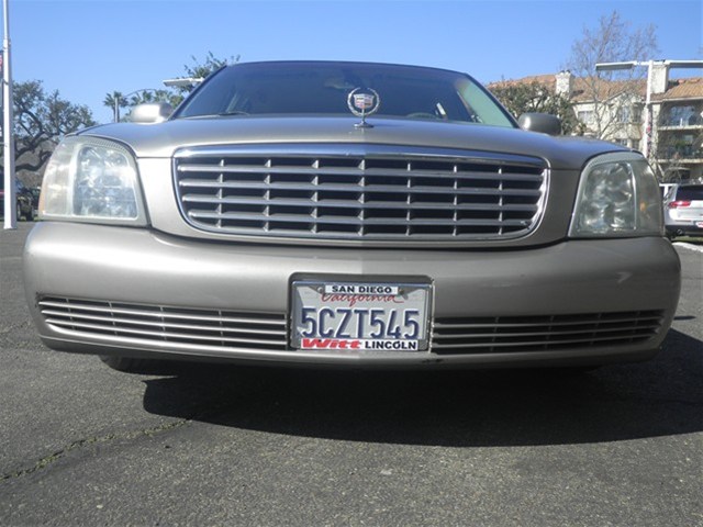 Cadillac Deville 2003 photo 1