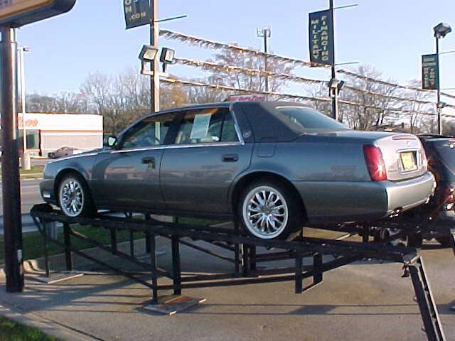 Cadillac Deville 2003 photo 1