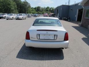 Cadillac Deville 2003 photo 2