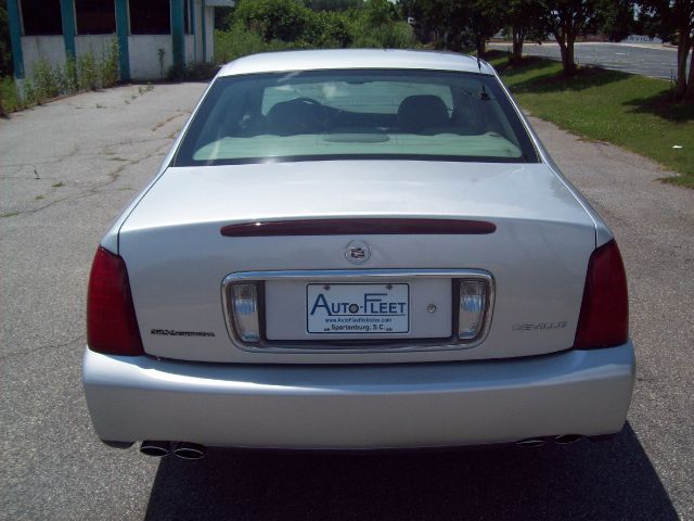 Cadillac Deville 2003 photo 2