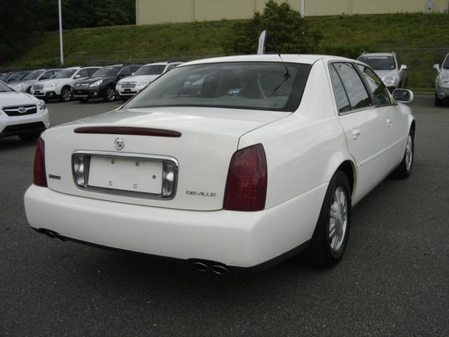 Cadillac Deville 2004 photo 6