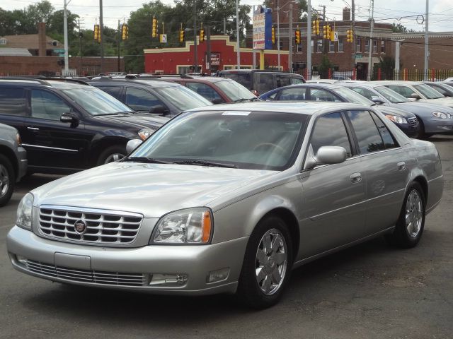 Cadillac Deville 2004 photo 2