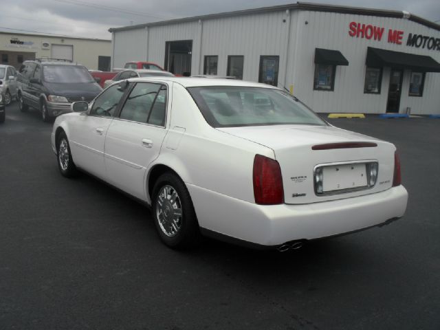 Cadillac Deville 2004 photo 1