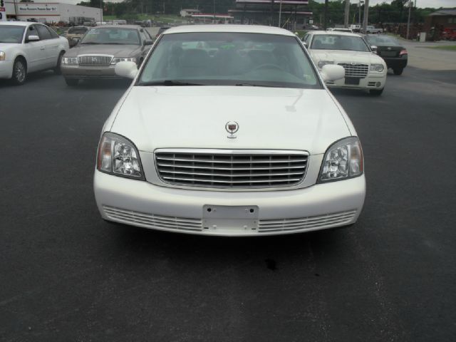 Cadillac Deville 2004 photo 2