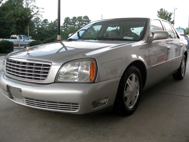 Cadillac Deville 2004 photo 2