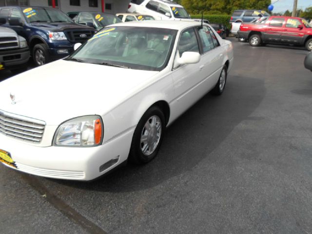 Cadillac Deville 2004 photo 1