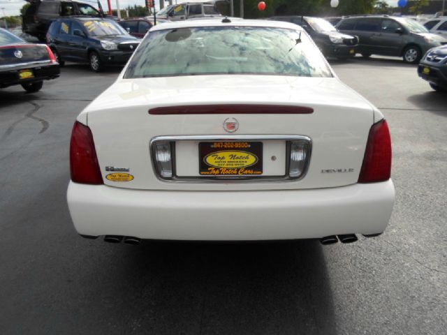 Cadillac Deville 2004 photo 3