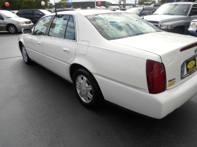 Cadillac Deville 2004 photo 4