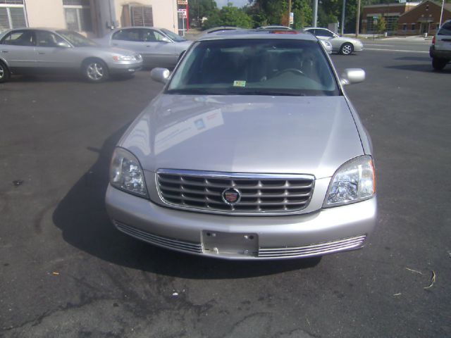 Cadillac Deville 2004 photo 2