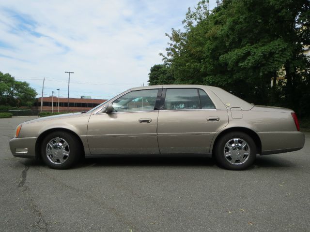 Cadillac Deville 2004 photo 4