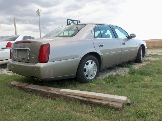 Cadillac Deville 2004 photo 21